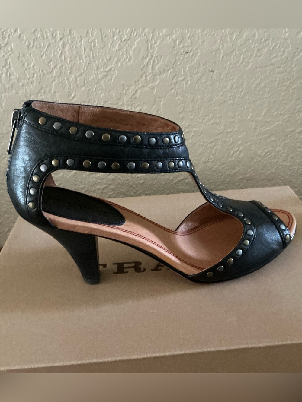 H.S. Trask Scarlett Women’s Studded T-Strap Heel Sandal Black
